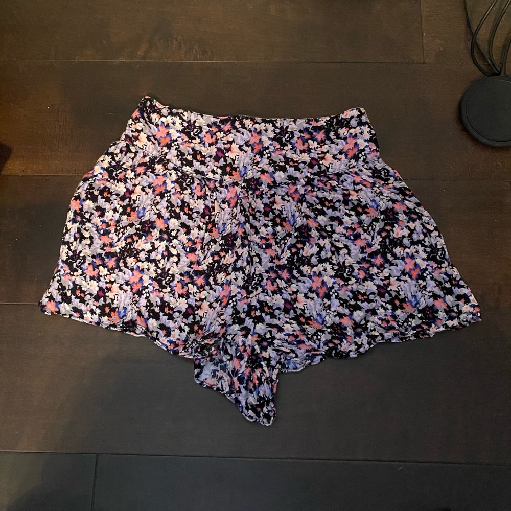 AEO Floral Cloth Shorts